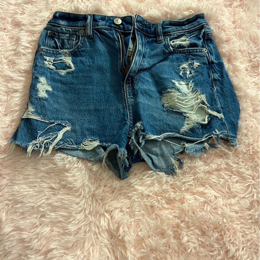 Women’s American Eagle jean shorts